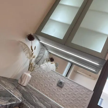 Balance Apartment *